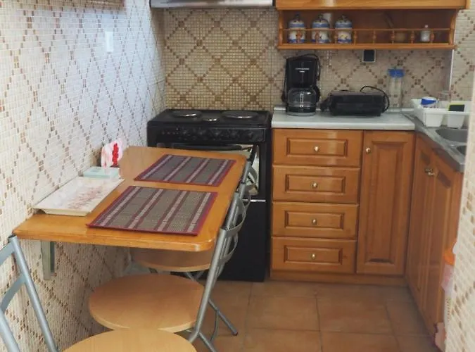 Zaira's Little House Apartament *